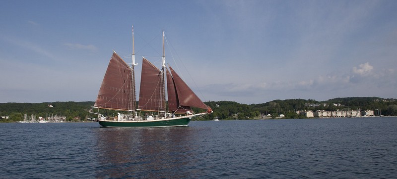 Schooner Inland Seas. Photo by Harold Lasser - flickr